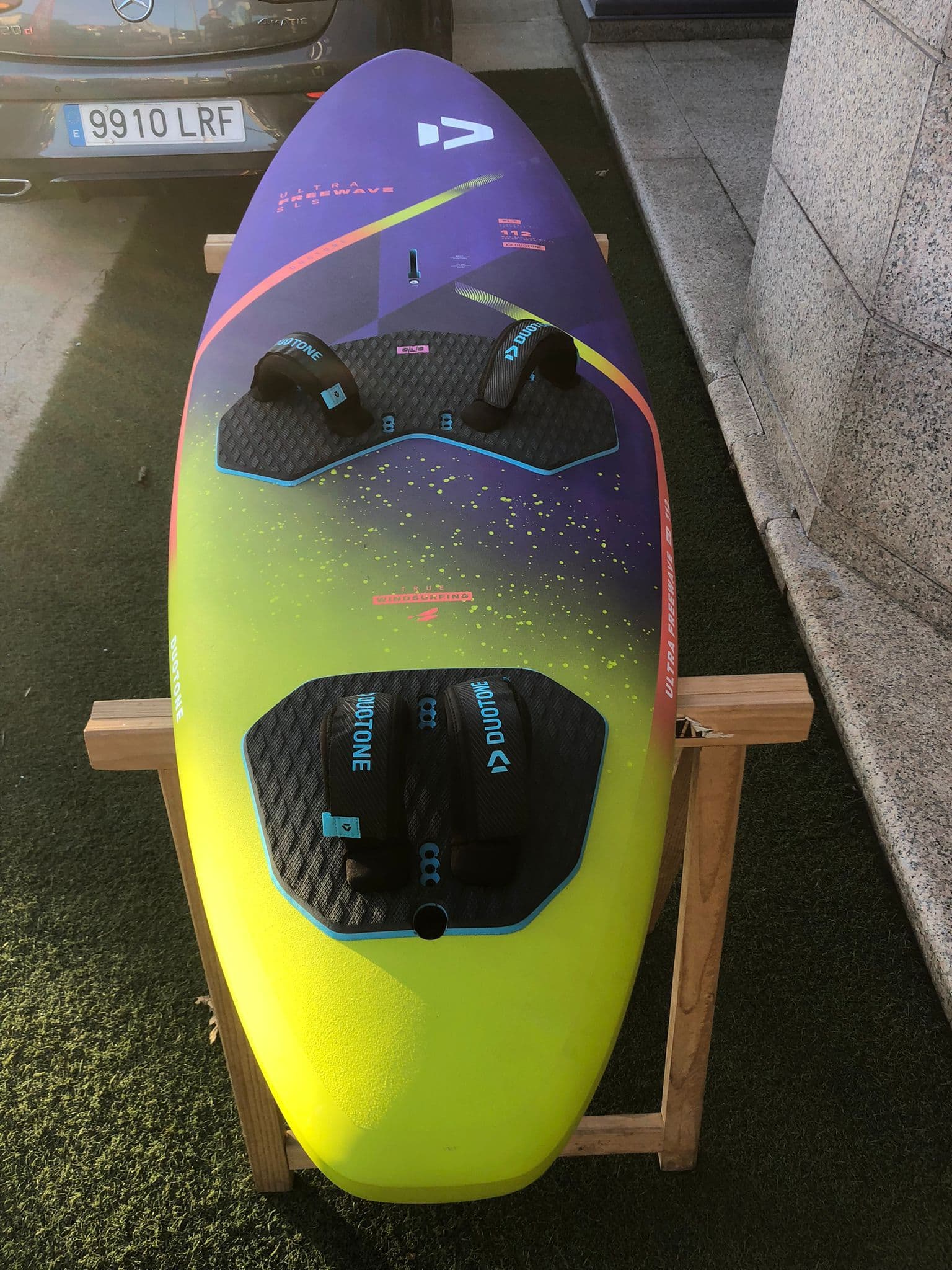 Duotone Ultra Freewave SLS 115 lts 2025