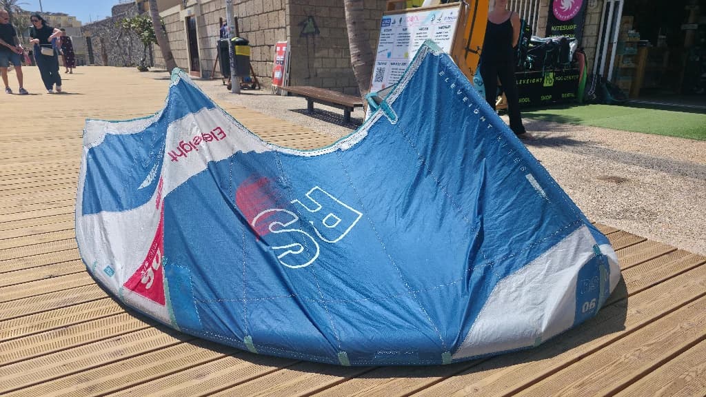 d7f760fe-4db0-40c2-81a3-72cc6e7331ff 2