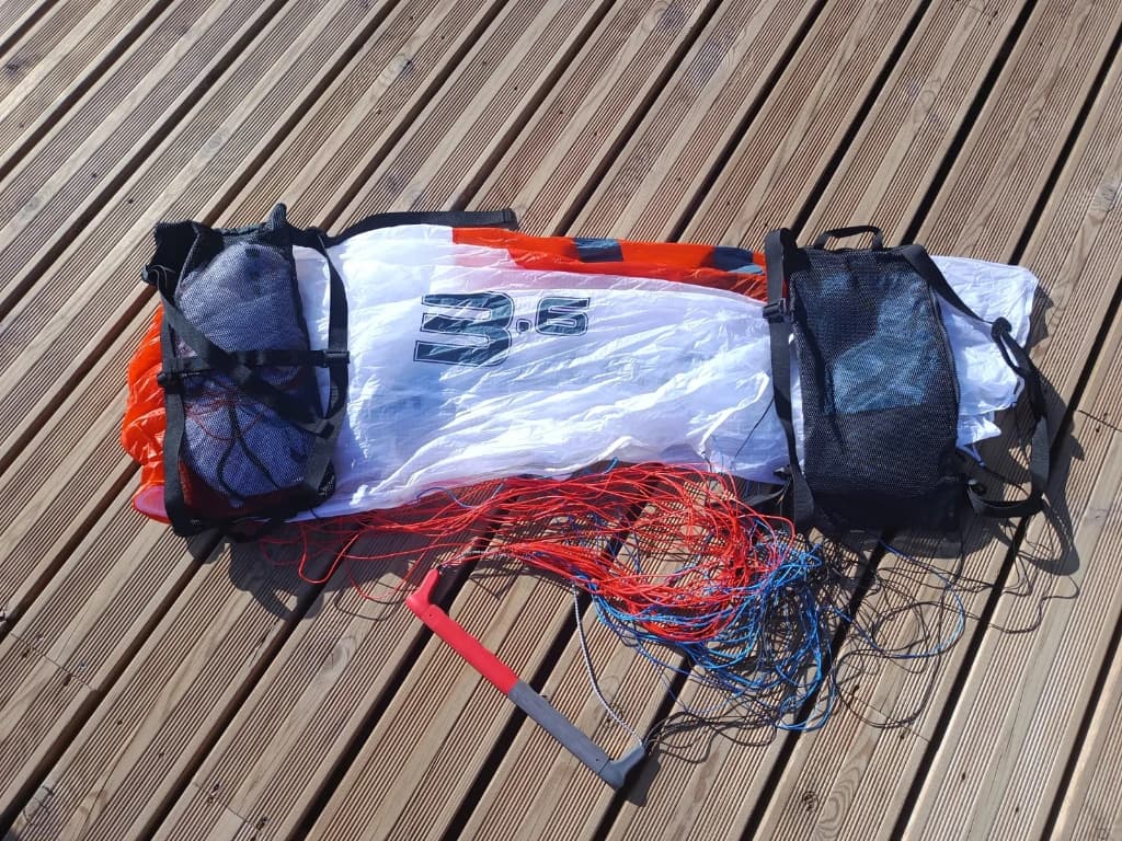 1f02b6e3-325f-42fc-88c7-2436583d13eb 3