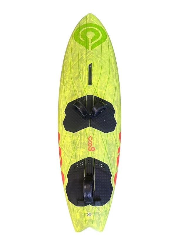 Tabla de Windsurf Goya Custom 4 Pro 88L