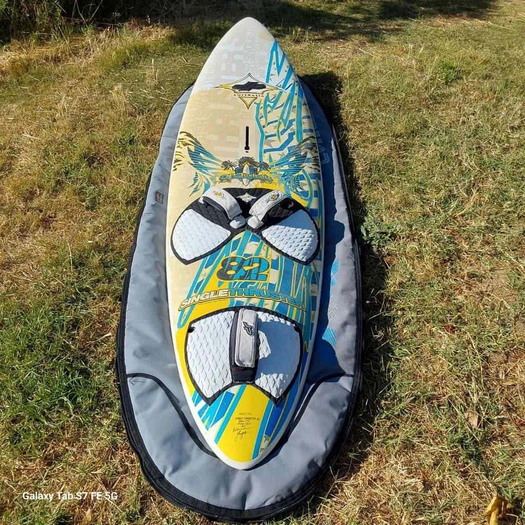 JP SINGLE THRUSTER 82