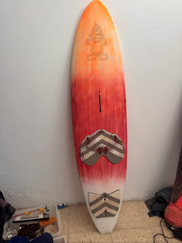 Tabla de Windsurf Starboard 73L NUEVO
