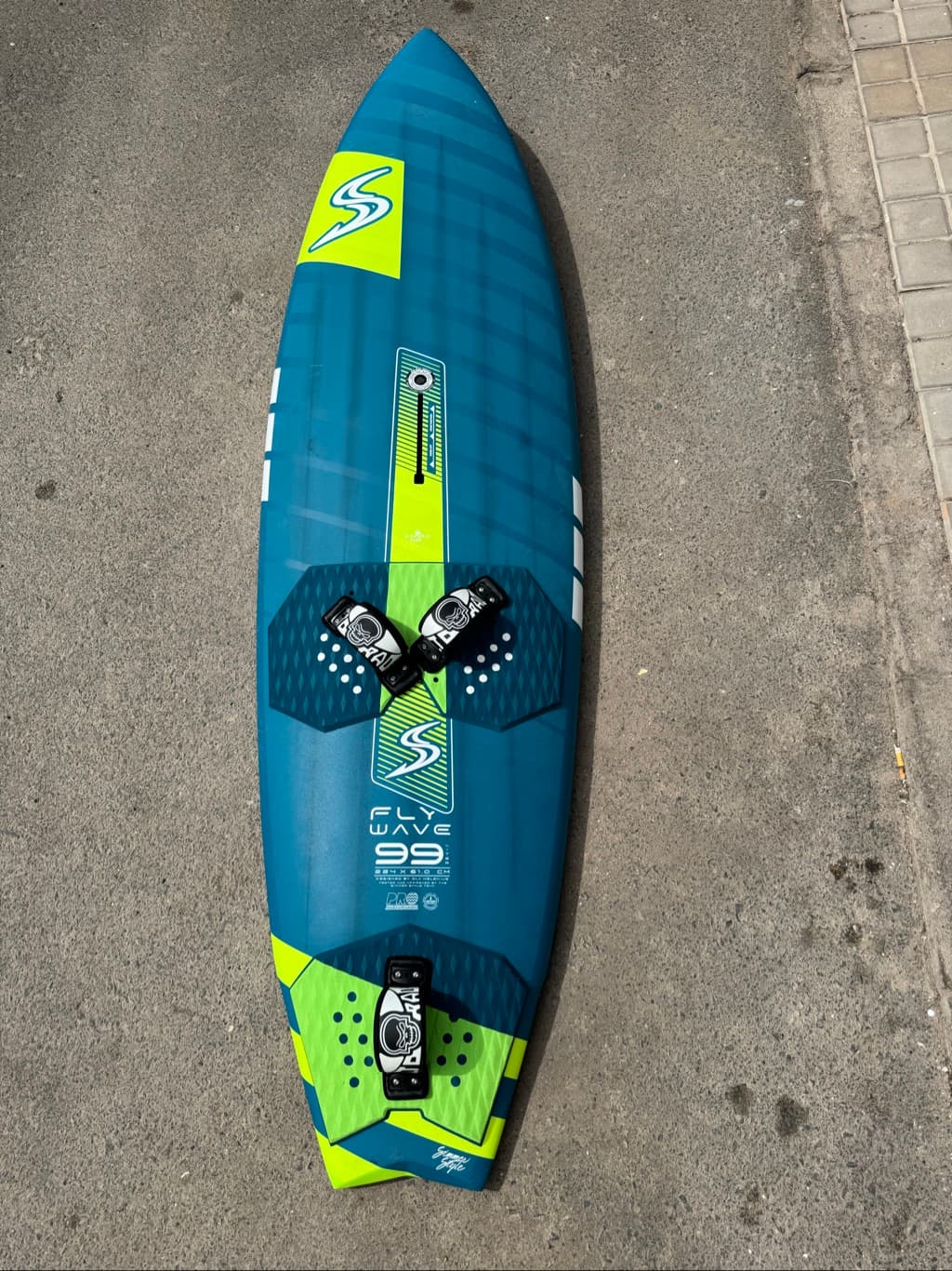 Simmer Fly Wave 99 l