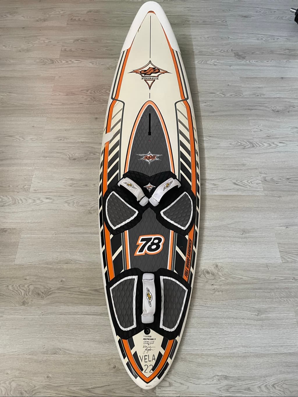 Tabla windsurf JP Australia Freestyle Wave 78